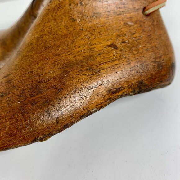 VTG Antique Toddler Wooden Shoe Last Pair, Leather Laces Metal Plates #4 - Picture 11 of 14
